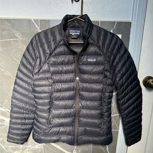 Patagonia down sweater jacket